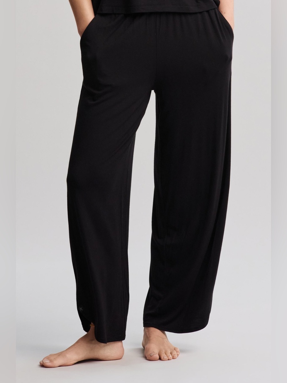 Barefoot Dreams Black Wide Leg Pajama Pants Loungewear Coastal Grandma Large NWT